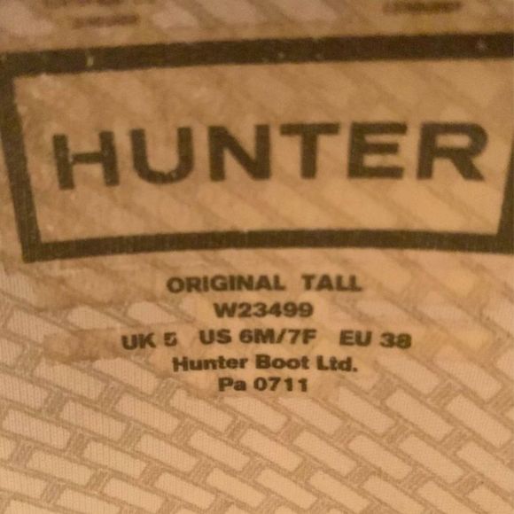 ❄️HUNTER TALL BOOTS❄️ - Picture 4 of 4